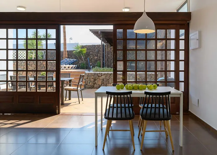 Marisol, Mojones Willa